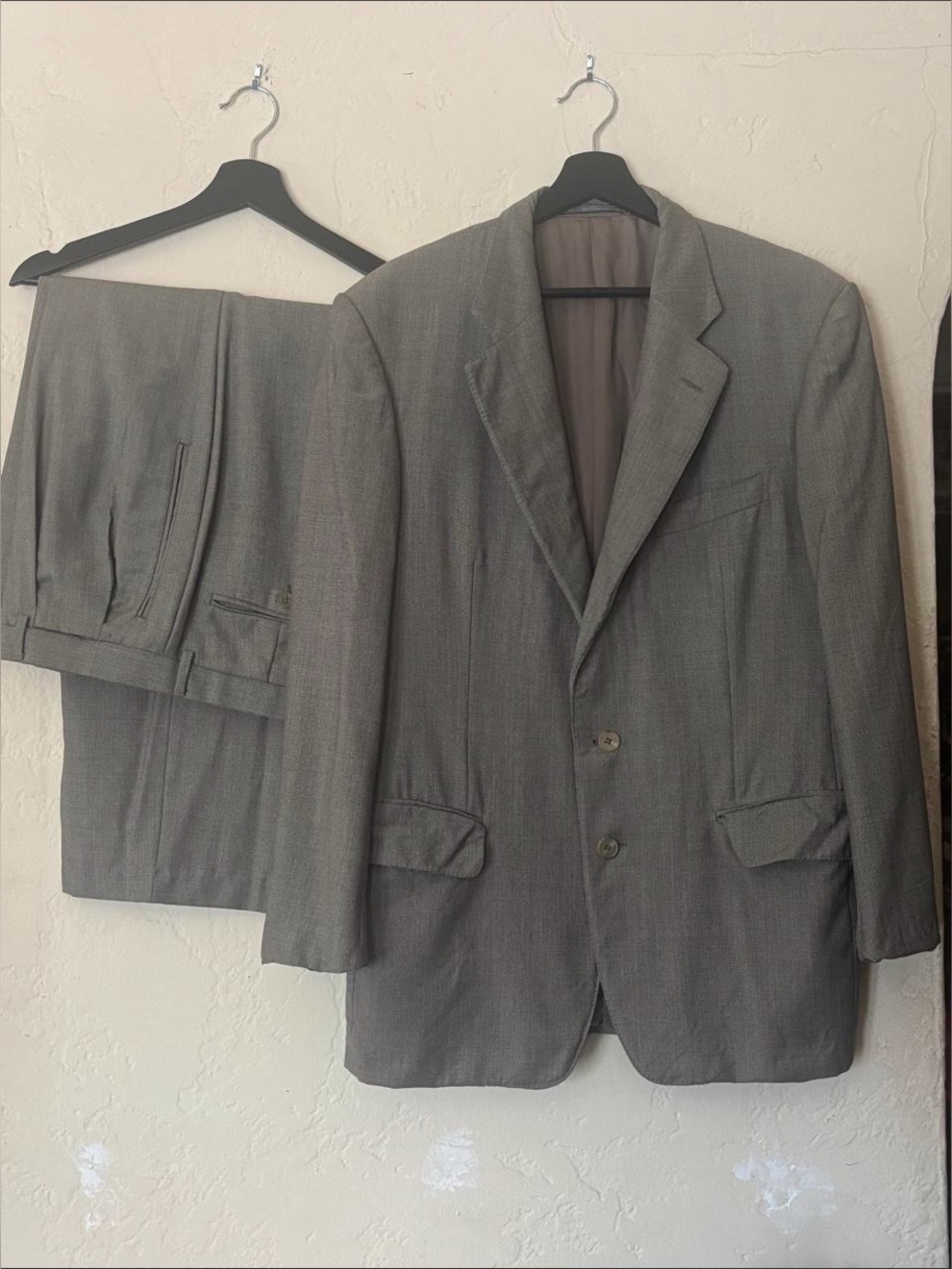 Zegna Tindari Lightweight 100% wool Suit